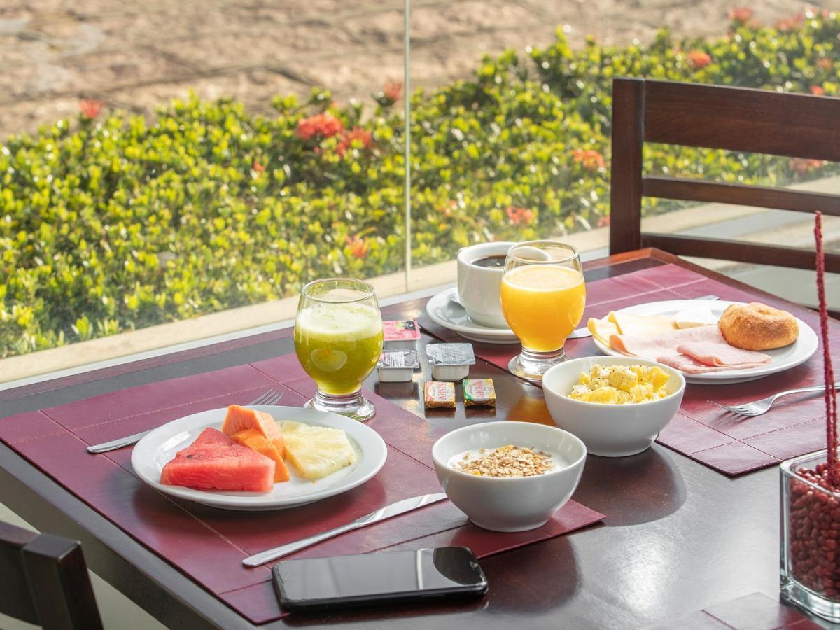 Valinhos Plaza Hotel Екстериор снимка