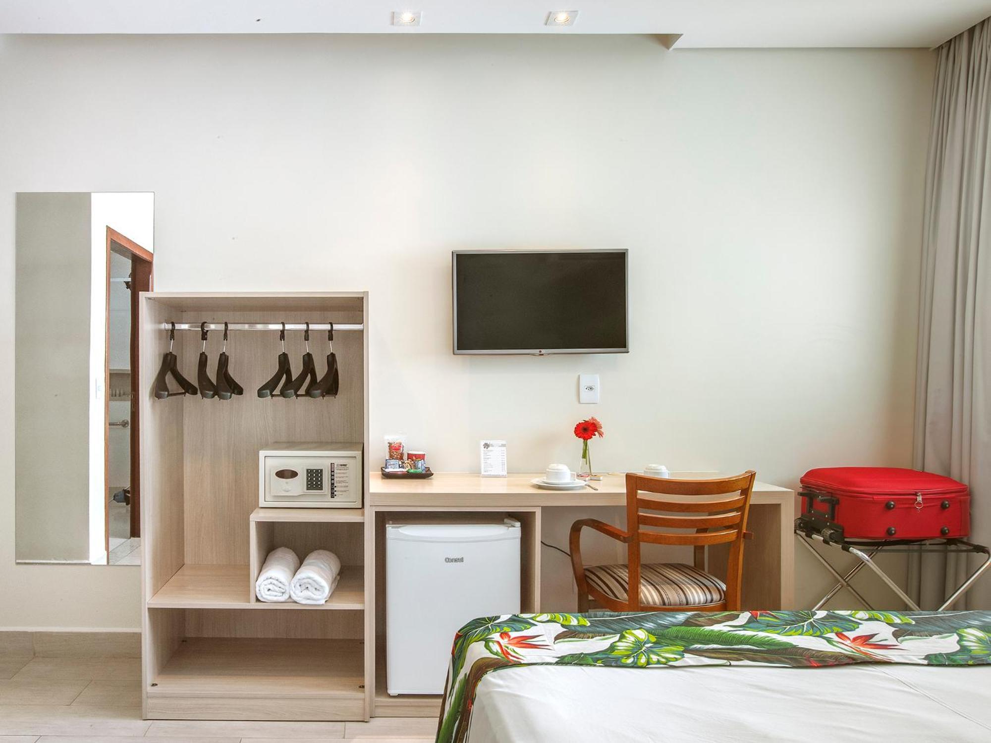 Valinhos Plaza Hotel Екстериор снимка